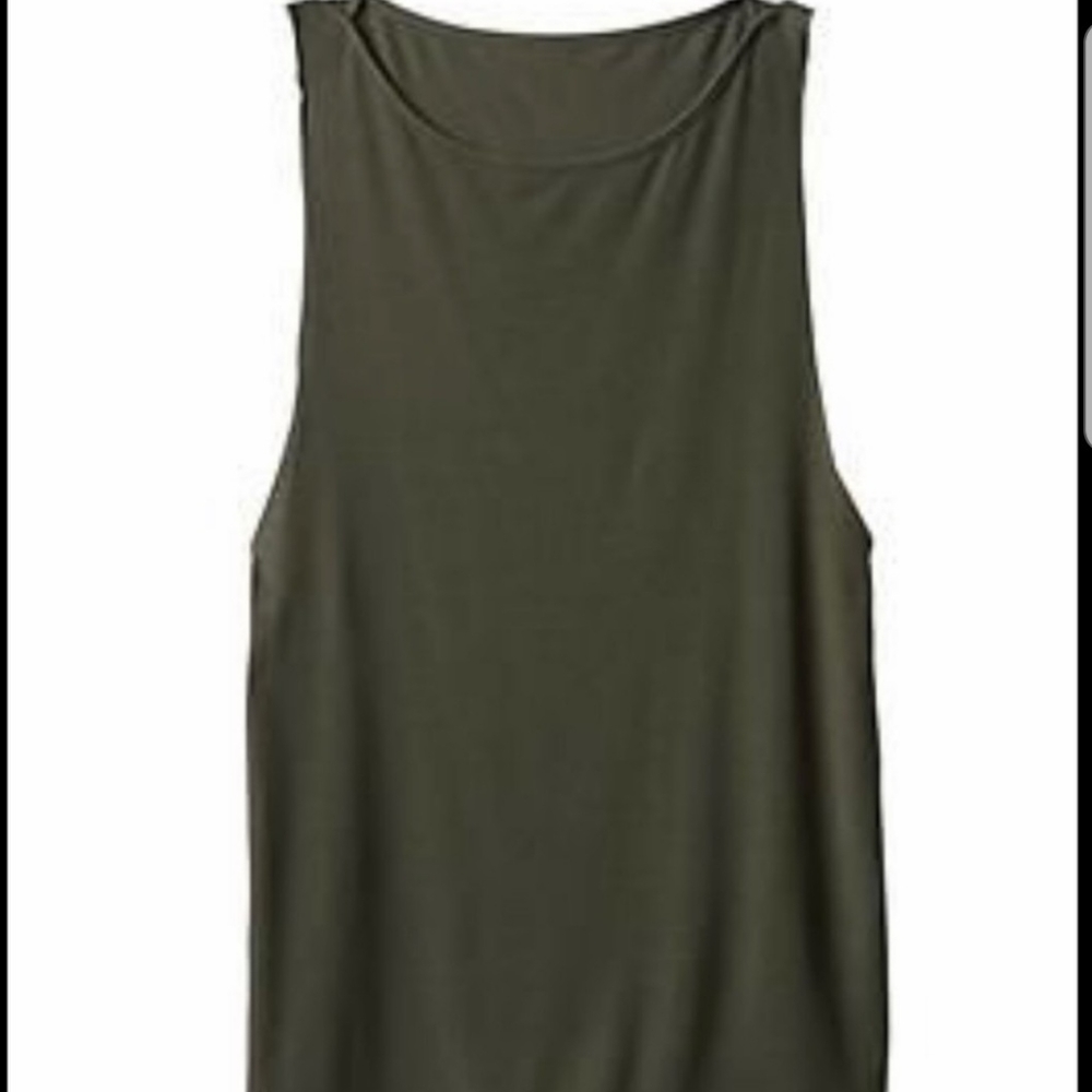 Athleta Mucsle Tank  Army Green